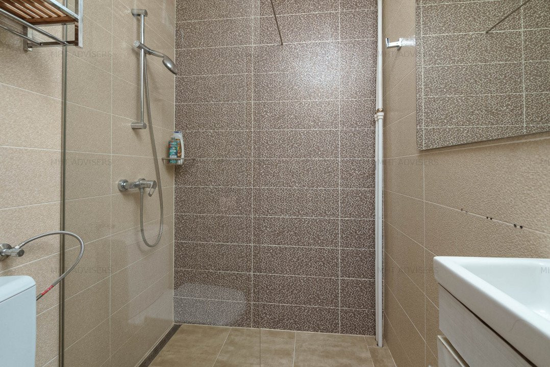 Apartament cu 4 camere - Oltenitei 188