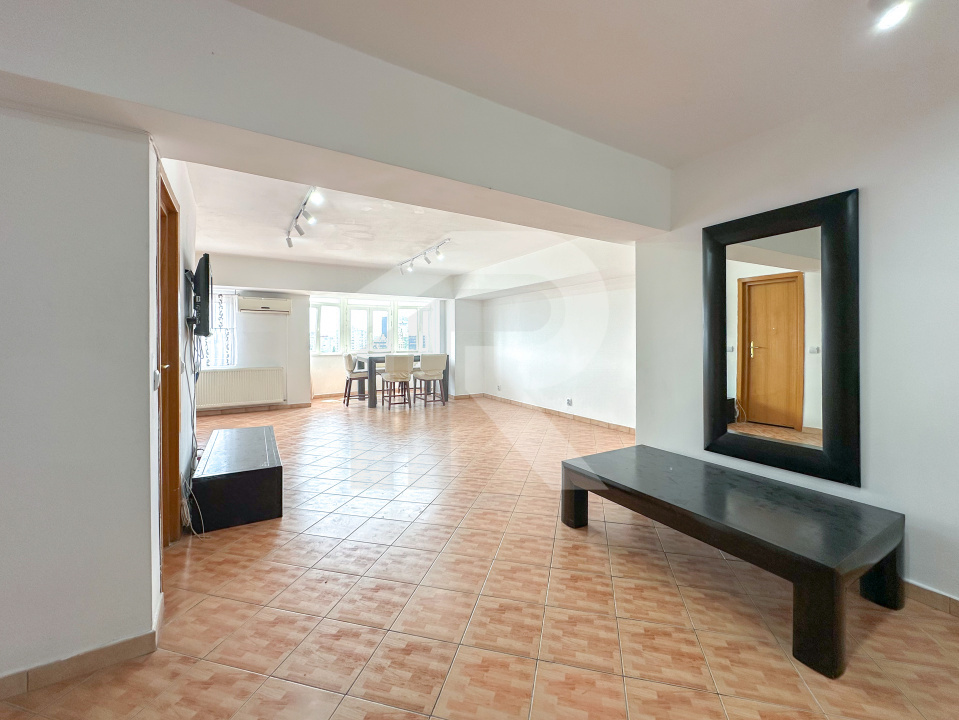 Rond Alba Iulia, apartament cu 3 camere de închiriat, pretabil firma