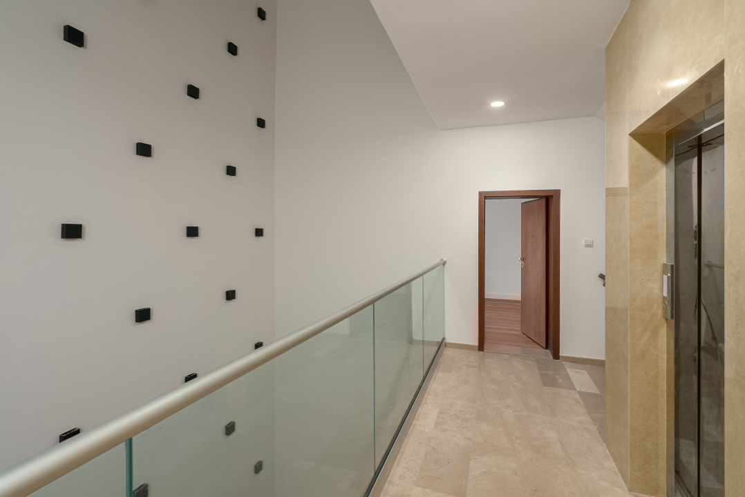 3200euro+ tva mp APARTAMENTE LUX sos NORDULUI + parcare subterana inclusa