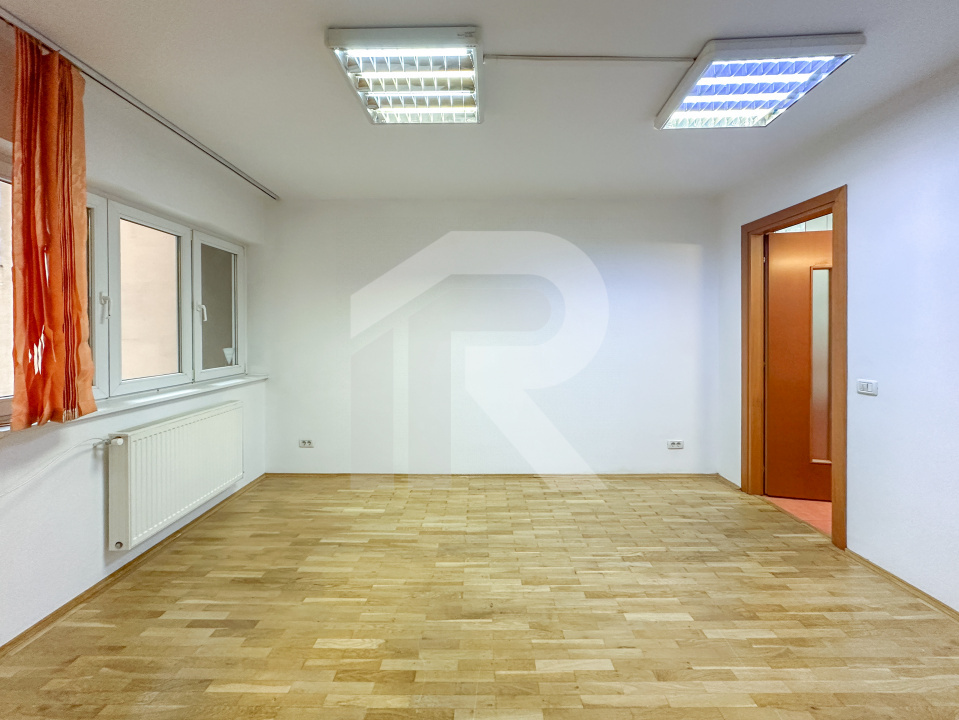 Comision 0, Obor - duplex, curte proprie - spatiu firmă/locuinta