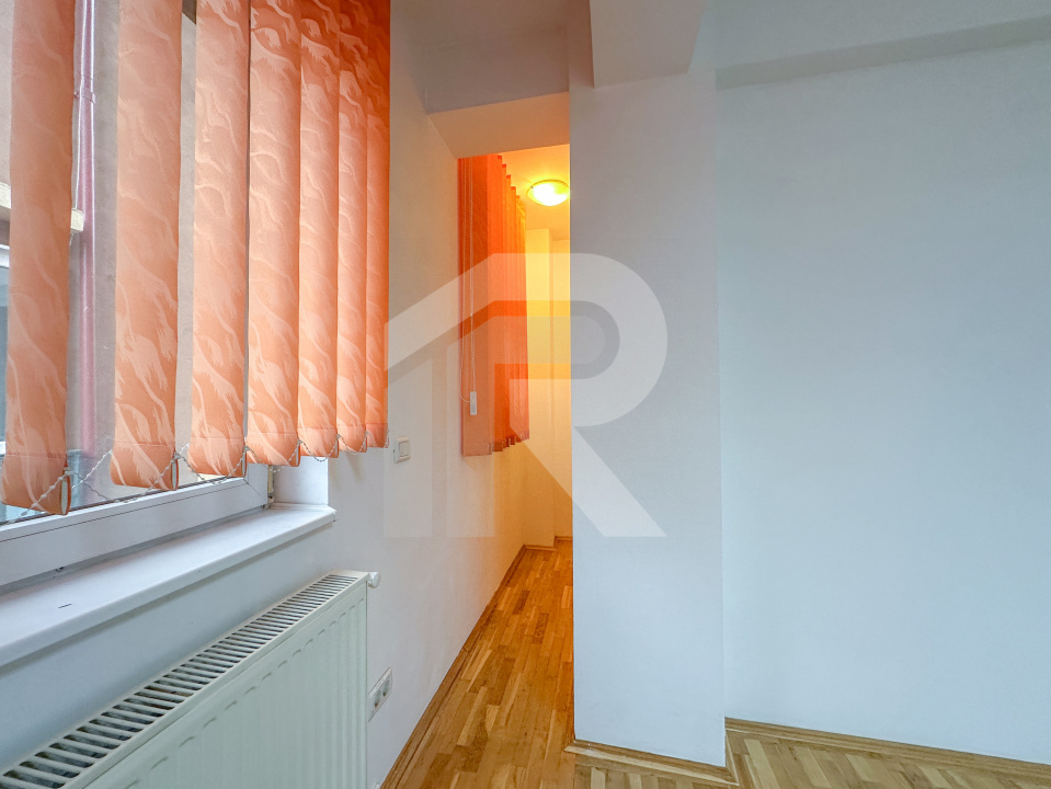 Comision 0, Obor - duplex, curte proprie - spatiu firmă/locuinta