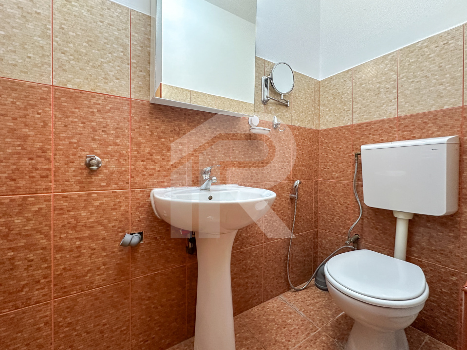 Comision 0, Obor - duplex, curte proprie - spatiu firmă/locuinta