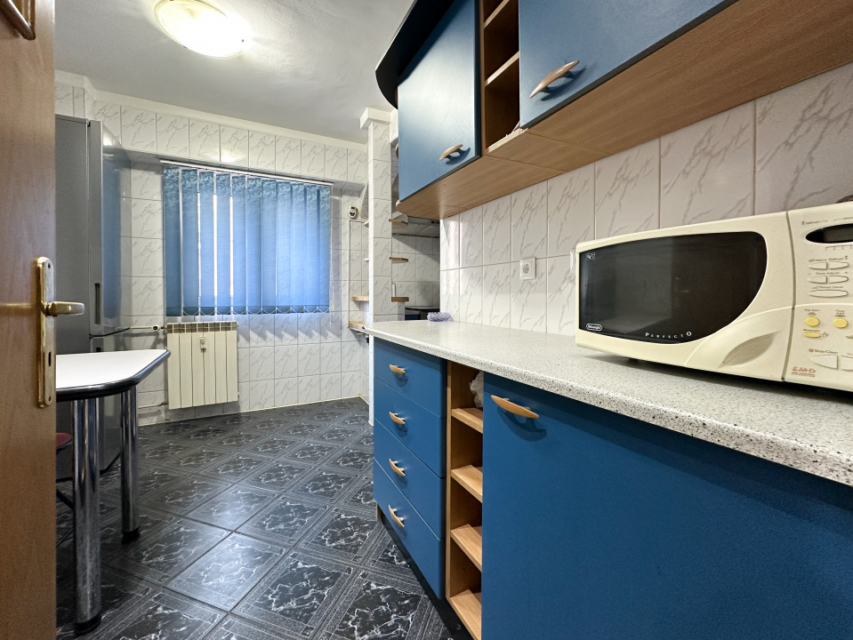 3 camere | 2 bai | Etaj 4 | Pasajul Mărășești | Unirii | 9 min Metrou