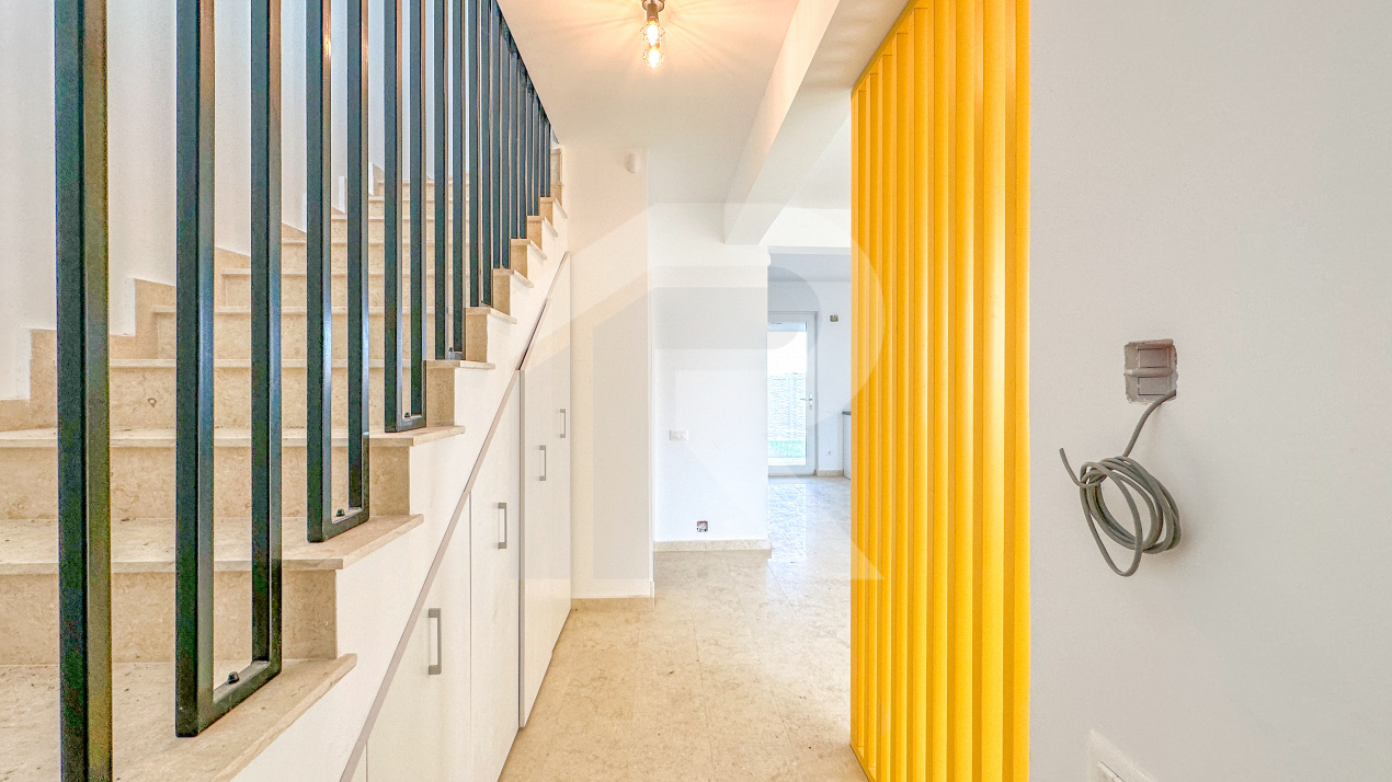 Casă cu 4 camere, TOATE utilitățile, Mamina-Vidra, COMISION 0