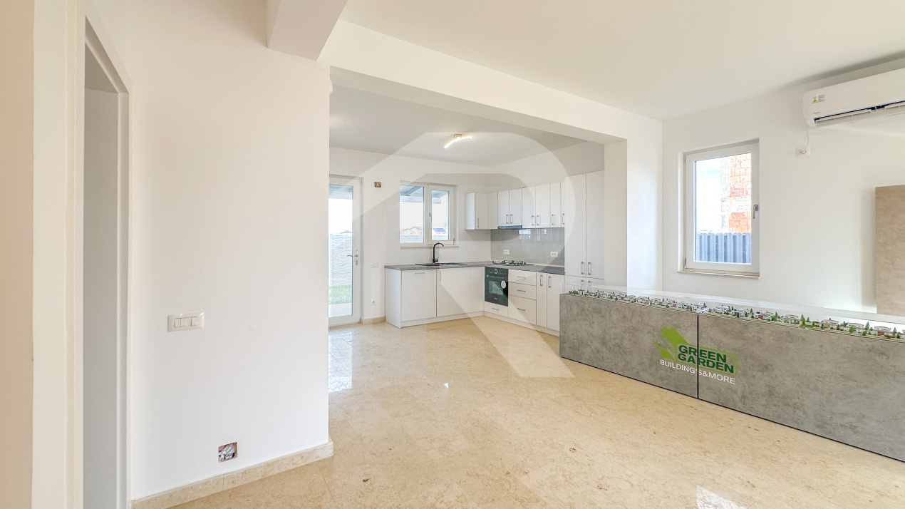 Casă cu 4 camere, TOATE utilitățile, Mamina-Vidra, COMISION 0