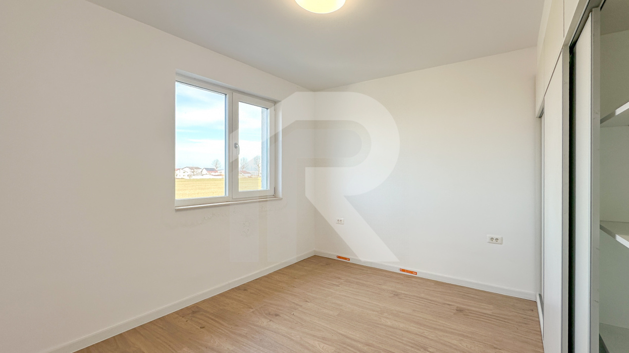 Casă cu 4 camere, TOATE utilitățile, Mamina-Vidra, COMISION 0