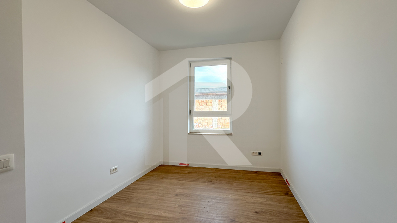 Casă cu 4 camere, TOATE utilitățile, Mamina-Vidra, COMISION 0