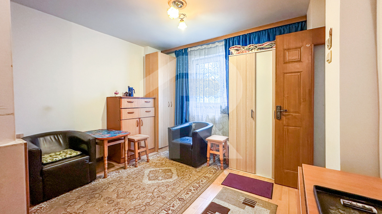 Doamna Ghica, Luntrei - garsoniera de vanzare, COMISION 0