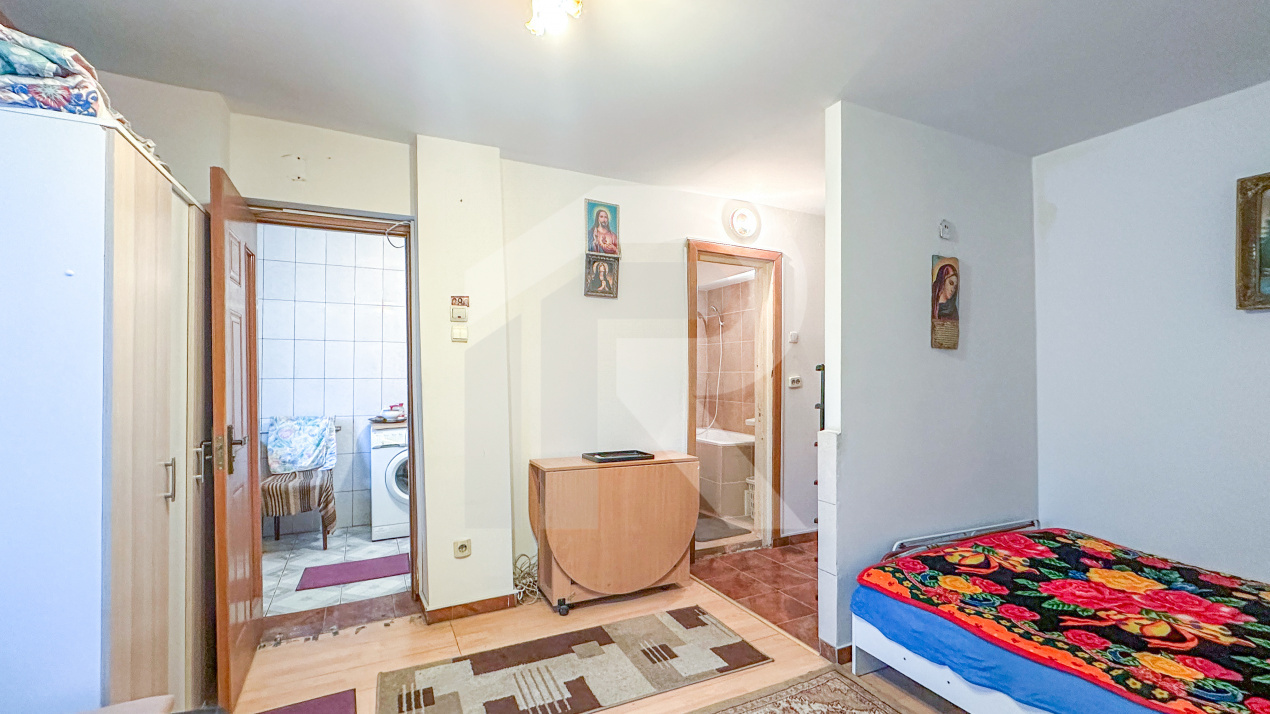 Doamna Ghica, Luntrei - garsoniera de vanzare, COMISION 0