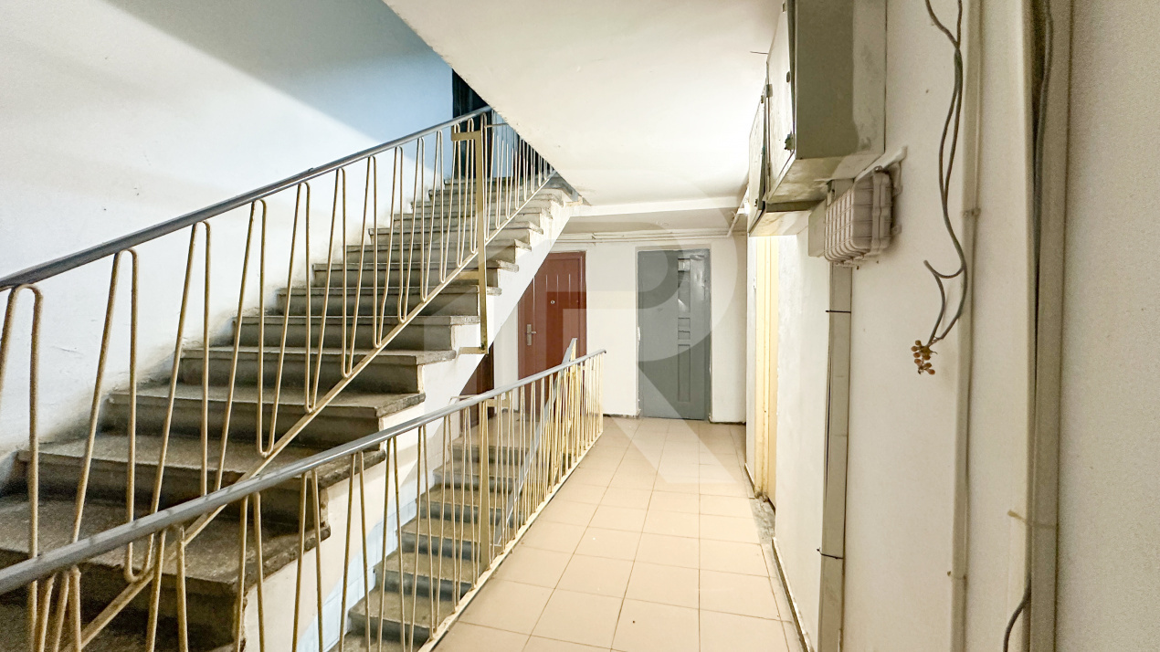 Doamna Ghica, Luntrei - garsoniera de vanzare, COMISION 0