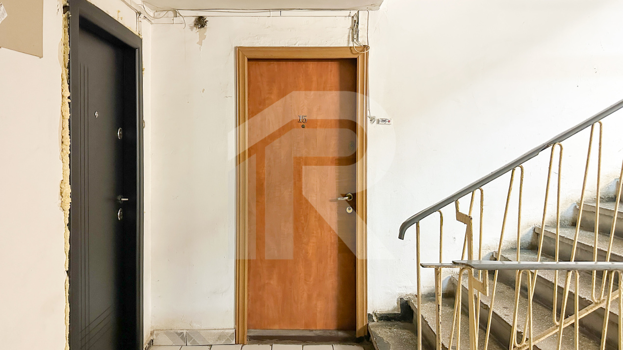 Doamna Ghica, Luntrei - garsoniera de vanzare, COMISION 0